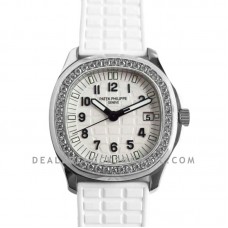 Aquanaut Luce 5067A-011 White Dial in Steel Aquanaut Luce 5067A-011 White Dial in Steel