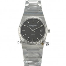 Les Historiques 222 Black Dial in Steel Les Historiques 222 Black Dial in Steel