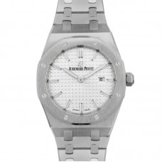 Lady Royal Oak 67650 White Dial in Steel Lady Royal Oak 67650 White Dial in Steel